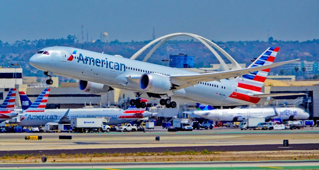 American Airlines Social Media